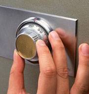 黄石保险柜开锁